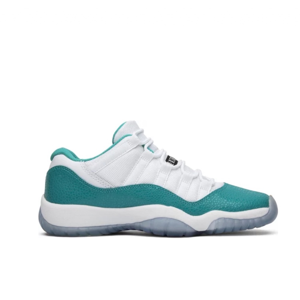 Air Jordan 11 Retro Low Aqua Safari (gs) sz 6.5Y